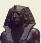 Статуя Аменемхета III (фрагмент)
