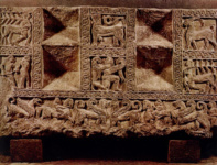 Саркофаг с изображением супружеской четы, из Черветери. Деталь