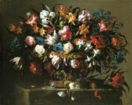 Маленькая корзина с цветами