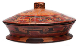 Чаша с головкой птицы на крышке