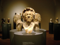 Тощий старик с больными глазами