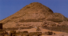 Пирамида Пепи II