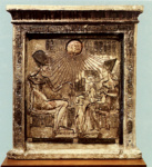 Домашний алтарь с изображением семьи Эхнатона