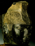 Голова статуи Тахарки