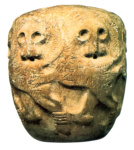 Каменный шар Месилима из Киша, украшенный стилизованным изображением львов, происходящий из Телло