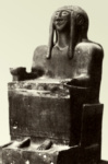 Сидящая богиня из Тель-Халафа