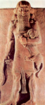 Гильгамеш со львом из дворца Саргона II в Дур-Шаррукине