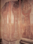 Вид южной стены с изображением трех столпников