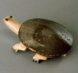 Фигурка черепахи