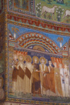 Базилика Сан Аполлинаре ин Классе. Император Константин передает Равеннской Церкви привилегии