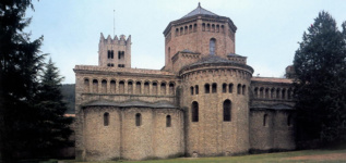 Монастырская церковь Санта Мария. Восточная область с семью апсидами