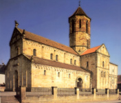 Приходская церковь Санкт Петер унд Санкт Пауль в Росеме. Вид с юго-запада